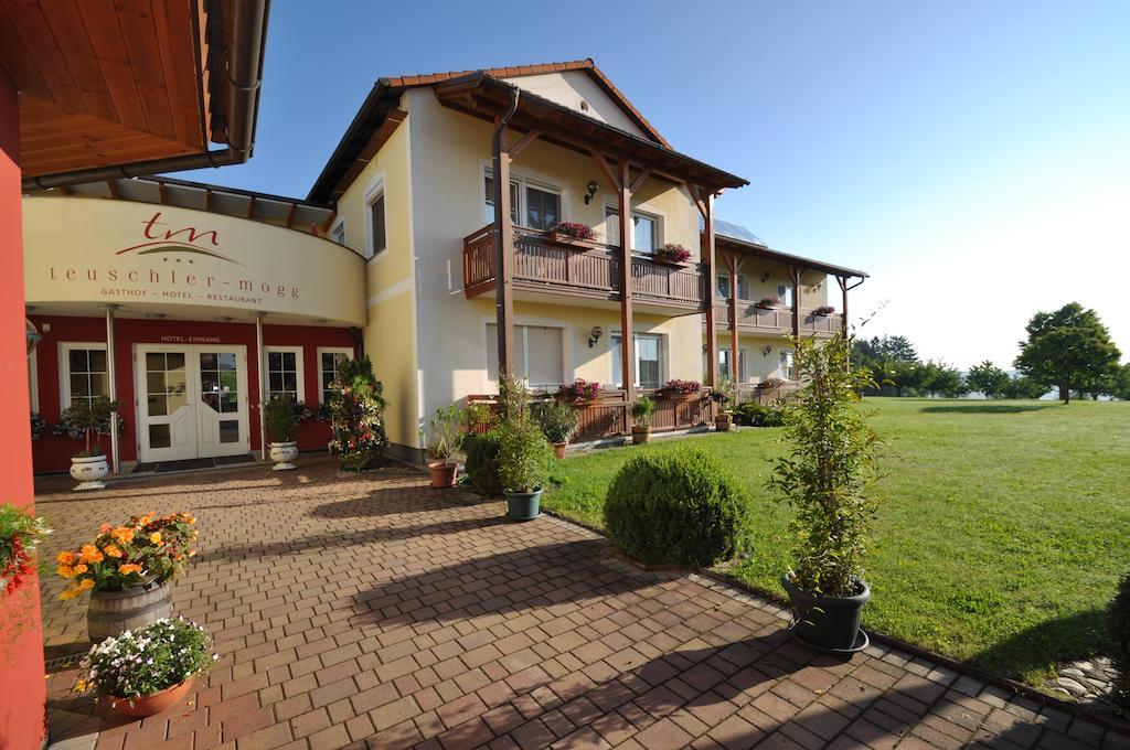 Hotel-Restaurant Teuschler-Mogg Bad Waltersdorf Inklusiv Genusscard Екстериор снимка
